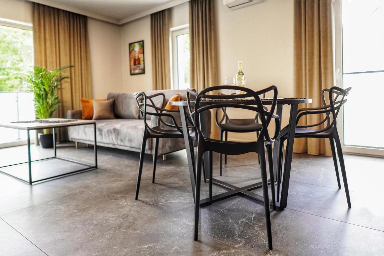 Apartamenty Centrum Park Twardowskiego 4 Zielona Góra Exterior foto