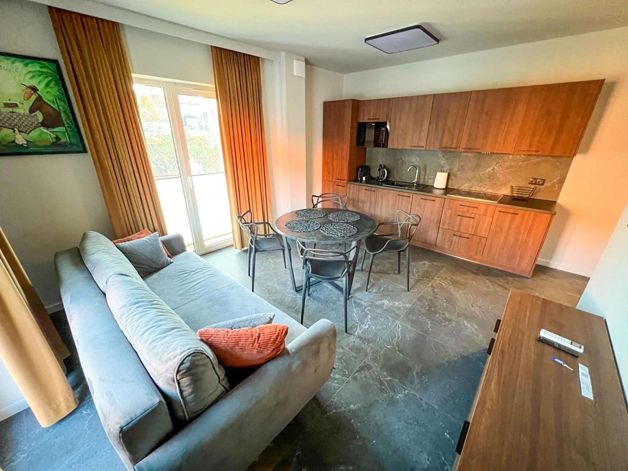 Apartamenty Centrum Park Twardowskiego 4 Zielona Góra Exterior foto
